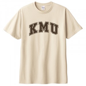 【新品上市，6/10陸續出貨】KMU經典字框純棉短T_奶茶